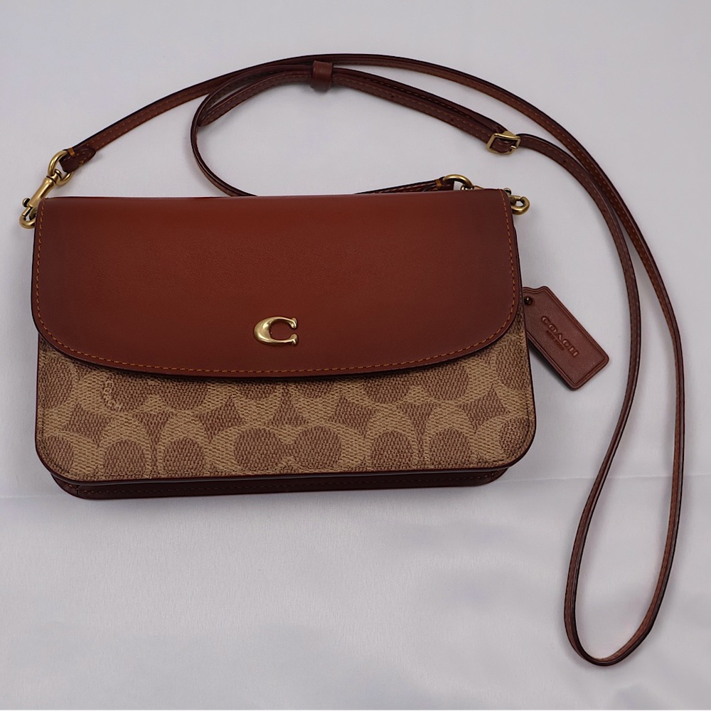 Hayden Crossbody In Signature Canvas